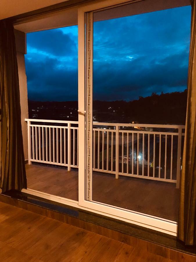 Sharada Residency Hotel Somvārpet Eksteriør billede